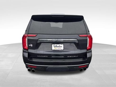 Used 2023 GMC Yukon XL Denali Ultimate AWD/4WD image 4