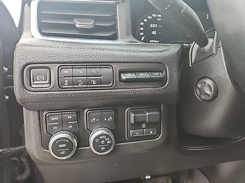 Used 2023 GMC Yukon XL Denali w/ Max Trailering Package image 23