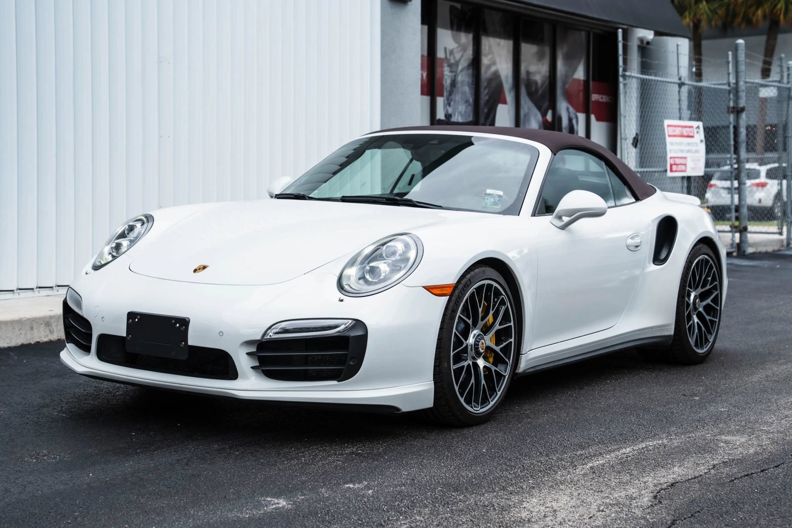 Used 2014 Porsche 911 Turbo S AWD/4WD image 3