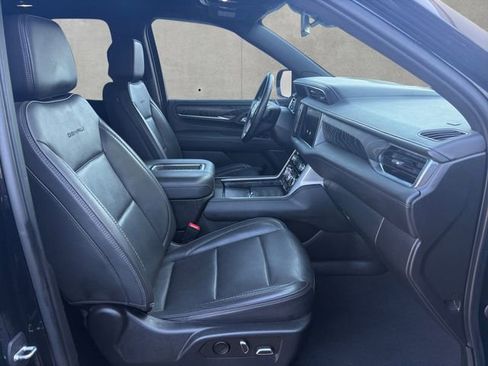 Used 2023 GMC Yukon XL Denali w/ Max Trailering Package RWD image 24