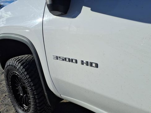 Used 2020 Chevrolet Silverado 3500 W/T w/ WT Fleet Convenience Package image 11