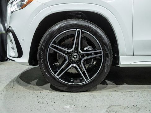 New 2026 Mercedes-Benz GLS 450 4MATIC image 7