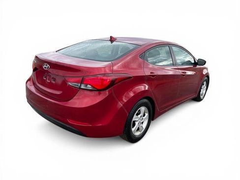 Used 2014 Hyundai Elantra SE image 5