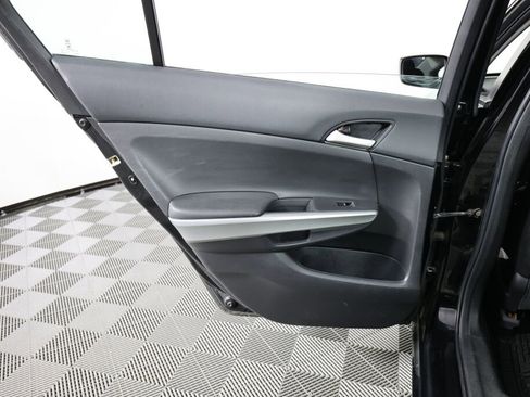 Used 2010 Honda Accord EX image 16