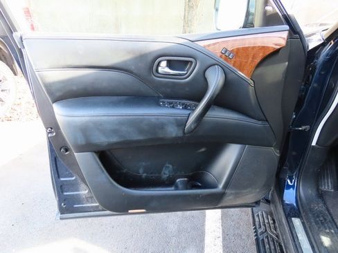 Used 2019 INFINITI QX80 Luxe w/ Proassist Package image 24