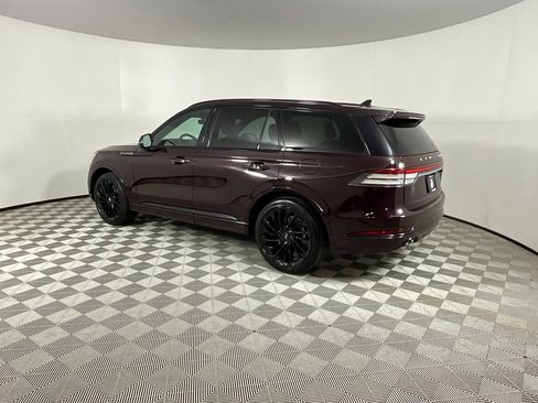 Used 2023 Lincoln Aviator Reserve w/ Jet Package image 3