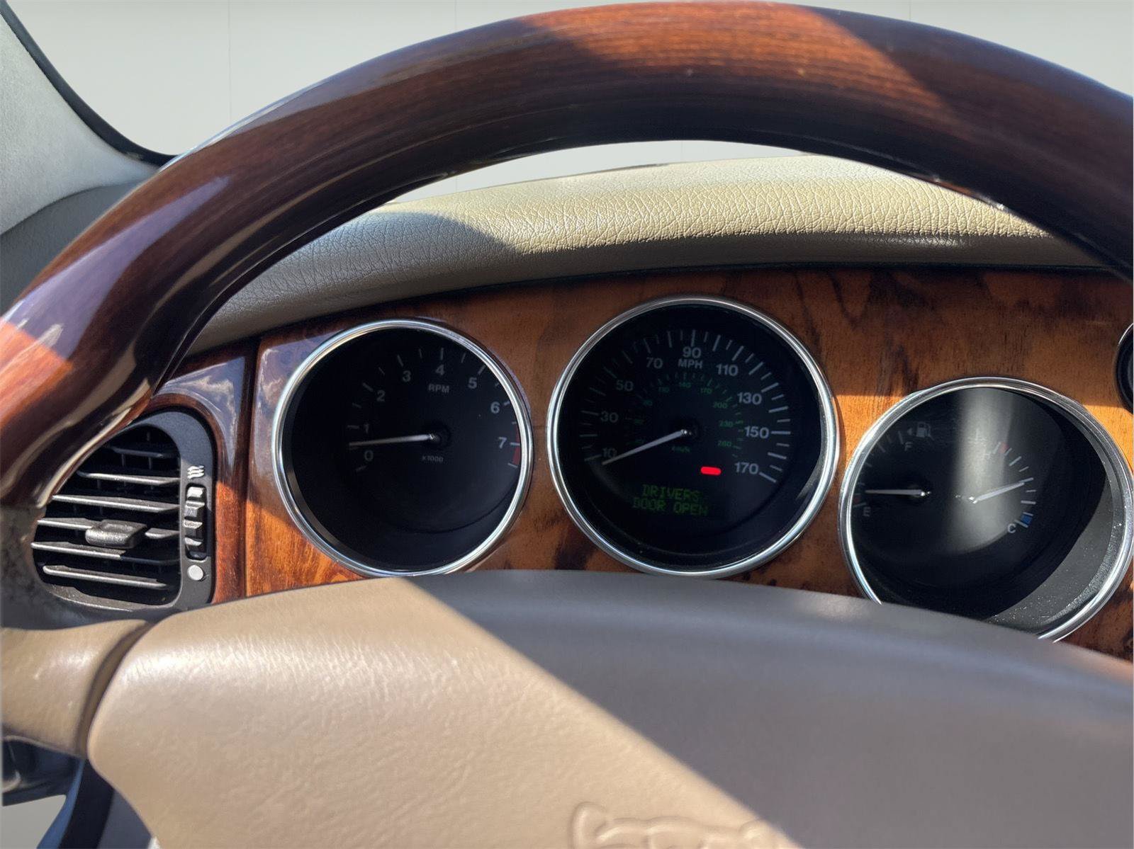 Used 2005 Jaguar XK8 Convertible RWD image 20