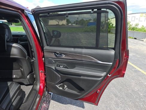 Used 2024 Jeep Grand Cherokee L Overland w/ Advanced Protech Group III image 13