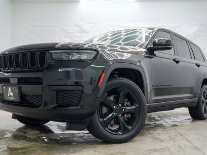 Used 2022 Jeep Grand Cherokee L Laredo