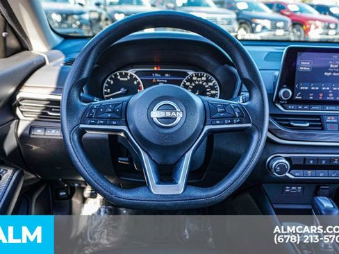 Used 2024 Nissan Altima 2.5 SV image 28