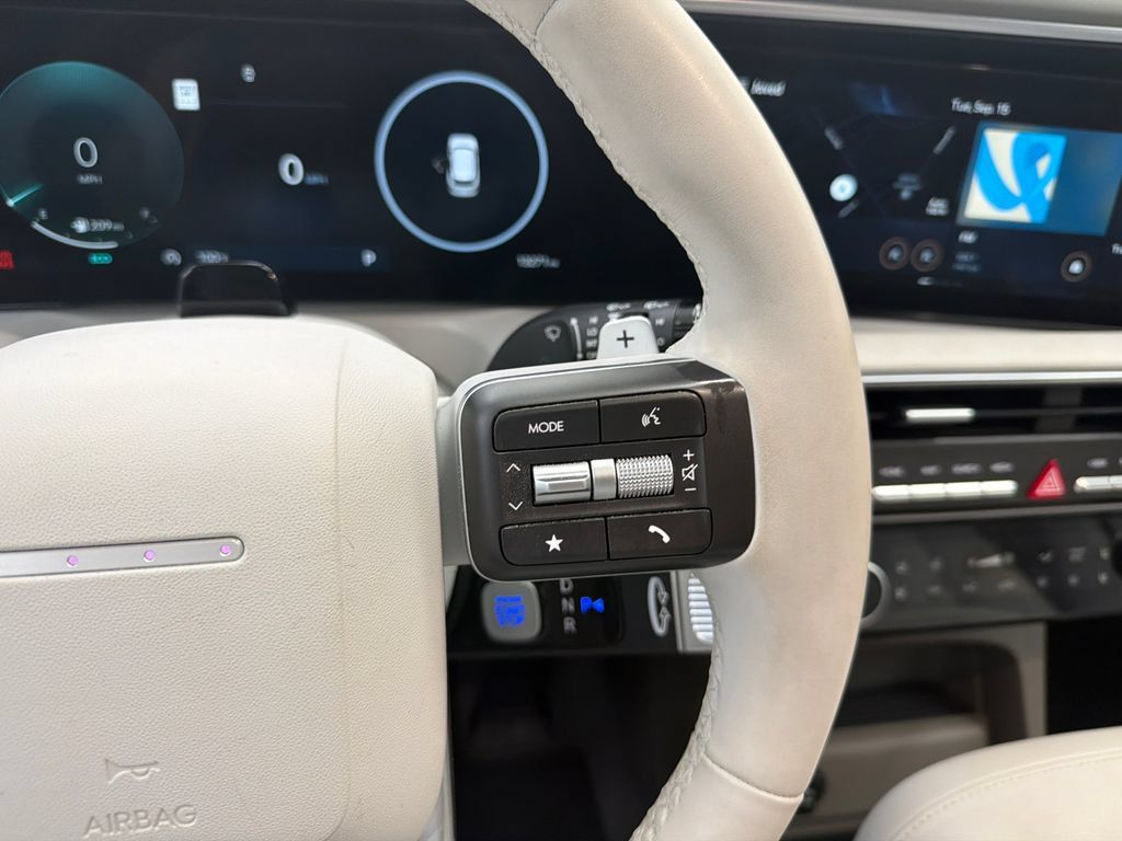 Certified 2026 Hyundai Palisade Limited FWD image 28