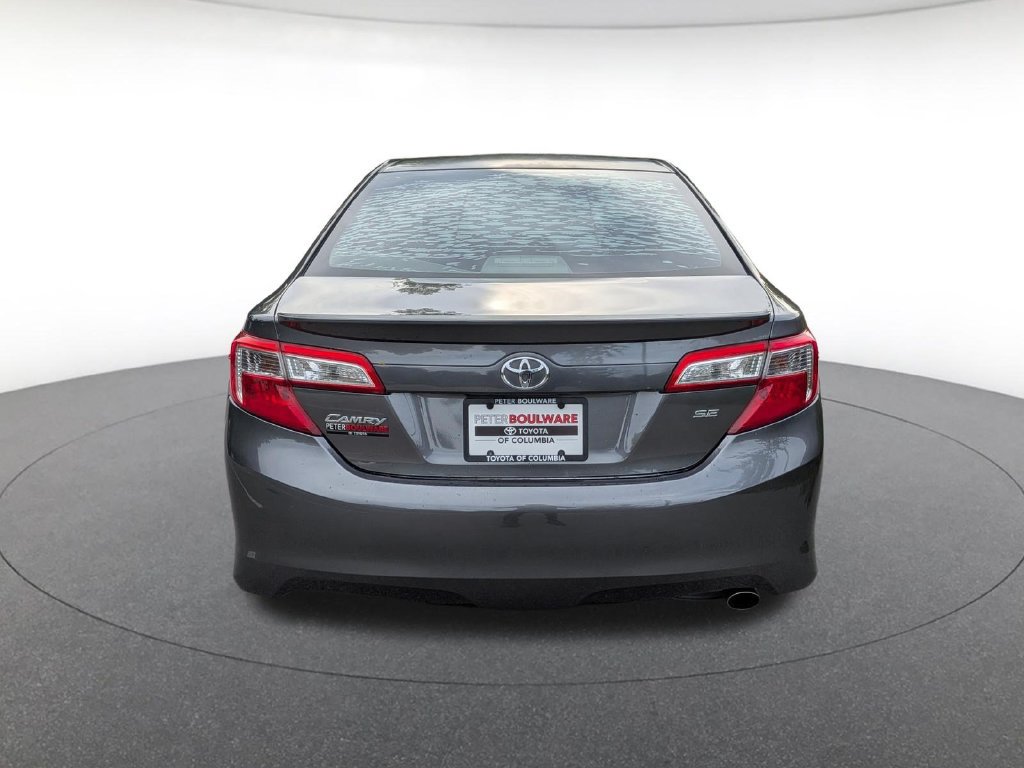Used 2012 Toyota Camry SE FWD image 4