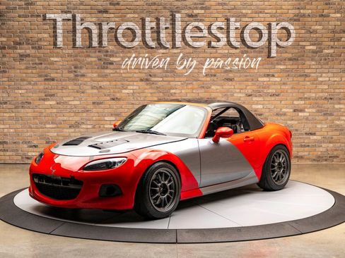 Used 2006 MAZDA MX-5 Miata Sport w/ Suspension Pkg image 3