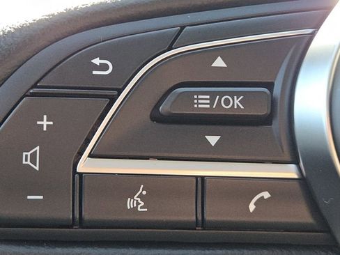 Used 2023 INFINITI Q50 Luxe image 10