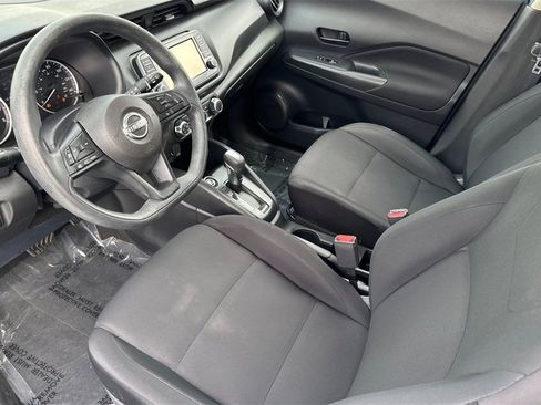 Used 2023 Nissan Kicks S image 10