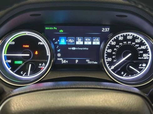 Used 2020 Toyota Camry XLE w/ Driver Assist Package image 12