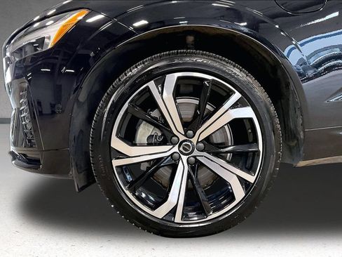 Used 2024 Volvo XC60 T8 Ultimate w/ Protection Package Premier AWD/4WD image 35