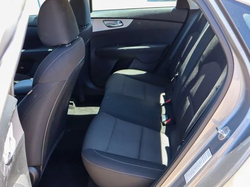 Used 2023 Kia Forte LXS FWD image 27