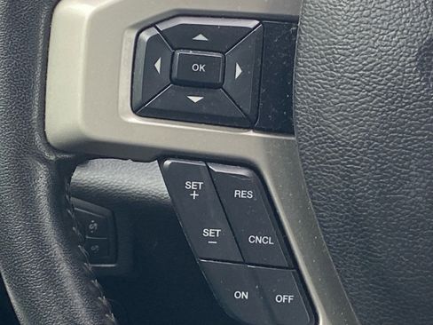 Used 2018 Ford F150 Lariat AWD/4WD image 7