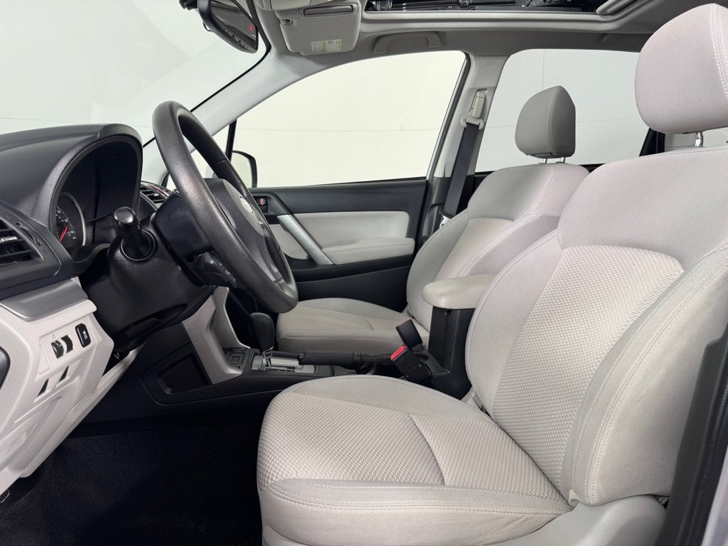 Used 2014 Subaru Forester 2.5i Premium w/ Popular Package #2 AWD/4WD image 11