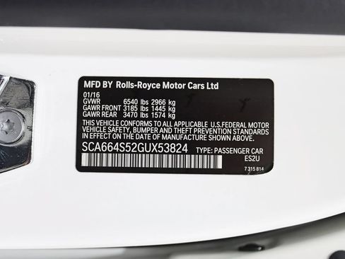 Used 2016 Rolls-Royce Ghost RWD image 45