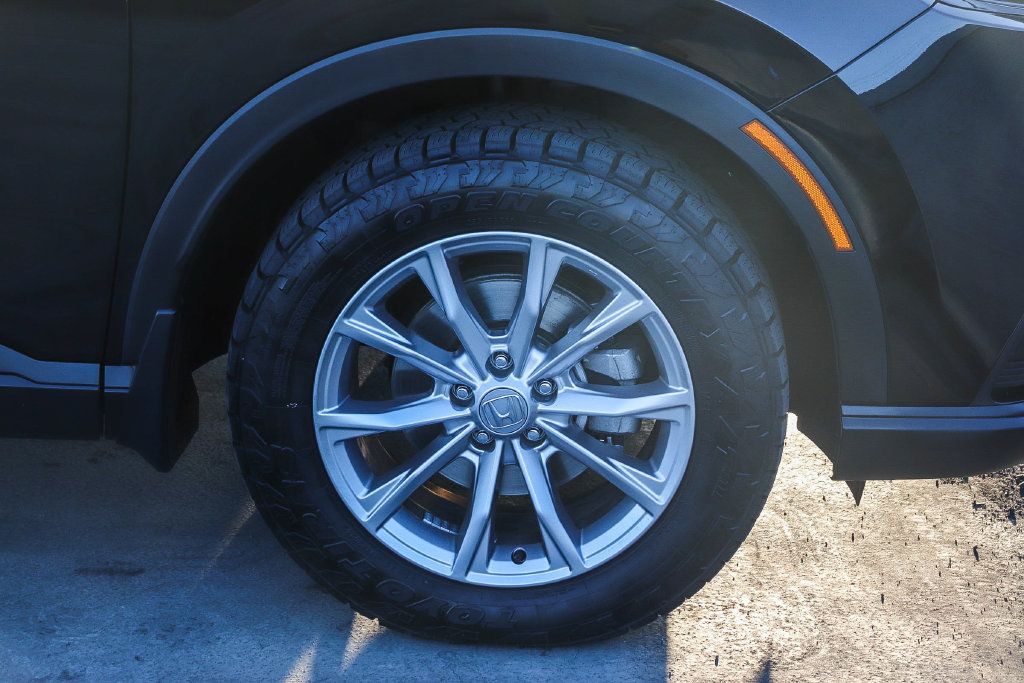 Used 2024 Honda CR-V EX image 11