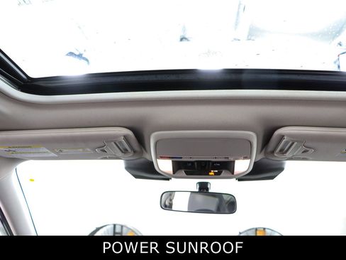 Used 2022 Subaru Forester Premium AWD/4WD image 21