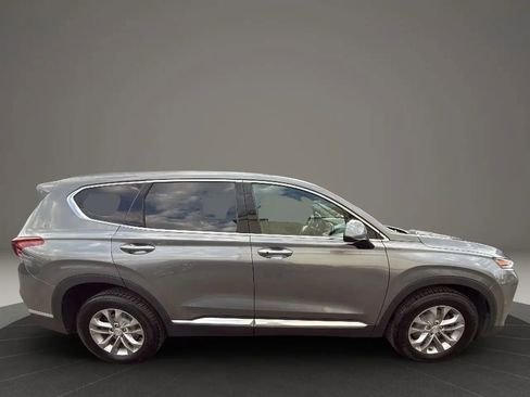 Used 2019 Hyundai Santa Fe SEL AWD/4WD image 4