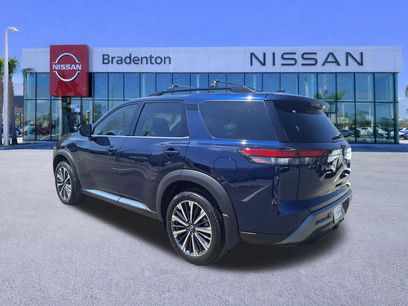 New 2026 Nissan Pathfinder Platinum