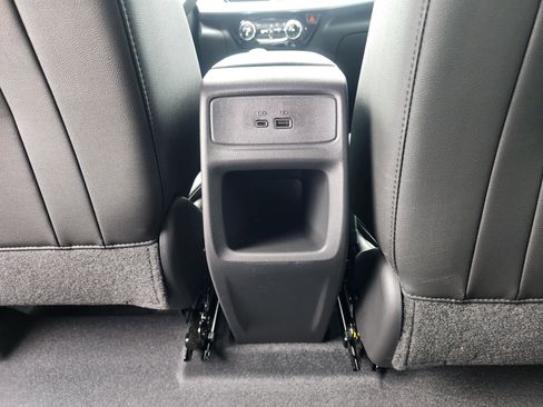 New 2026 Chevrolet Trax LT image 17