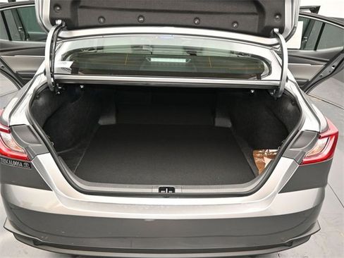 New 2026 Toyota Camry SE image 13