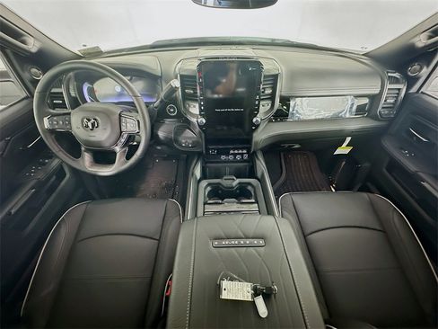 New 2026 RAM 2500 Limited w/ Towing Technology Group image 9