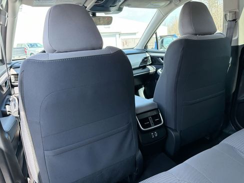 Certified 2023 Subaru Outback Premium image 19