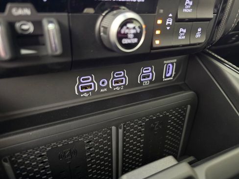 New 2026 RAM 1500 Limited w/ Off Road Group image 24
