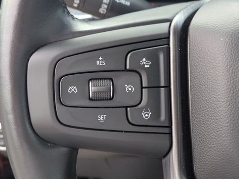 Used 2023 GMC Yukon XL Denali Ultimate AWD/4WD image 17