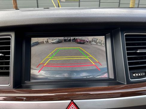 Used 2017 Genesis G80 3.8 w/ Option Group 02 image 15