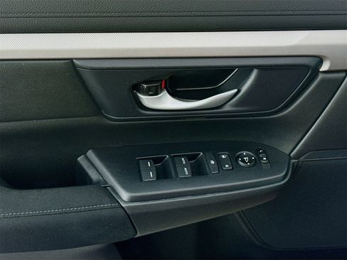 Used 2021 Honda CR-V Special Edition image 15