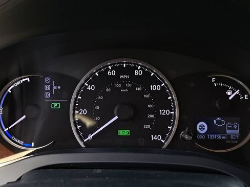 Used 2014 Lexus CT 200h w/ Seat Comfort Package FWD image 18