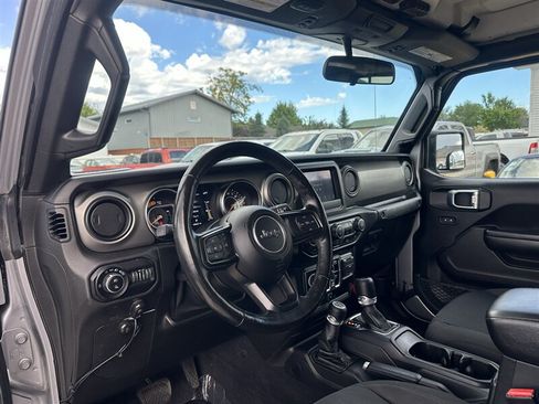Used 2021 Jeep Gladiator Sport AWD/4WD image 10