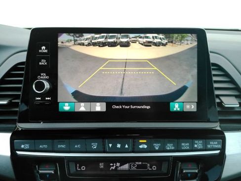 Used 2025 Honda Odyssey EX-L image 10