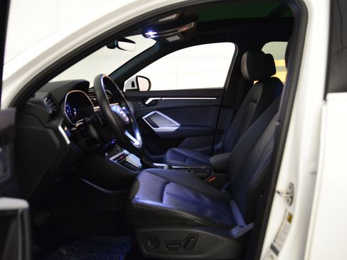Certified 2021 Audi Q3 2.0T Premium w/ Convenience Package image 23