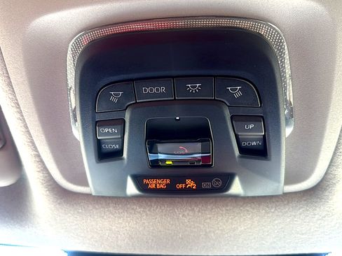 Used 2026 Toyota Corolla Cross XLE w/ Convenience Package AWD/4WD image 9