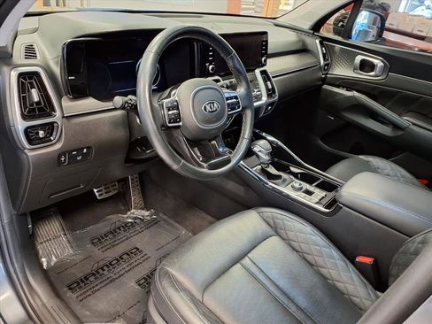 Used 2021 Kia Sorento SX image 19
