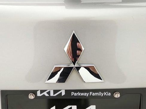 Used 2021 Mitsubishi Outlander Sport LE image 12