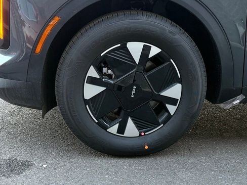 New 2026 Kia Sportage LX image 34