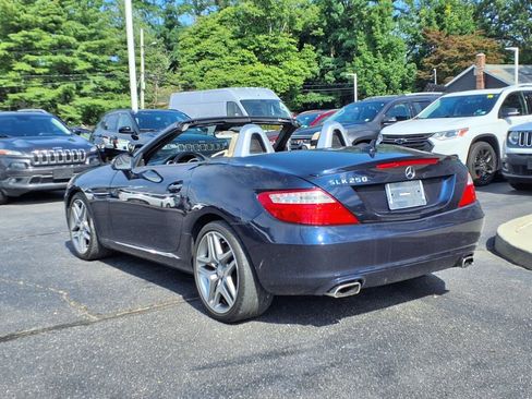 Used 2014 Mercedes-Benz SLK 250 image 7