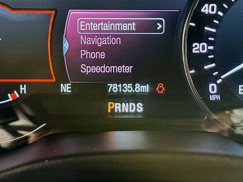 Used 2017 Lincoln MKC Select w/ Select Plus Package FWD image 14