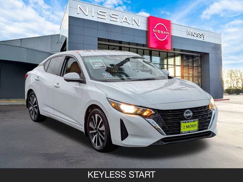 Certified 2025 Nissan Sentra SV w/ SV Premium Package image 2