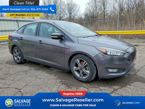 Used 2017 Ford Focus SE FWD image 5