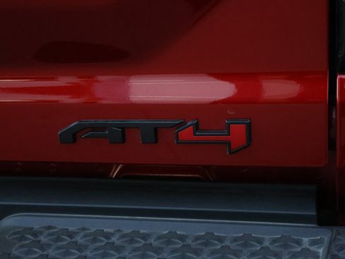 Used 2024 GMC Canyon AT4 w/ AT4 Premium Package image 15